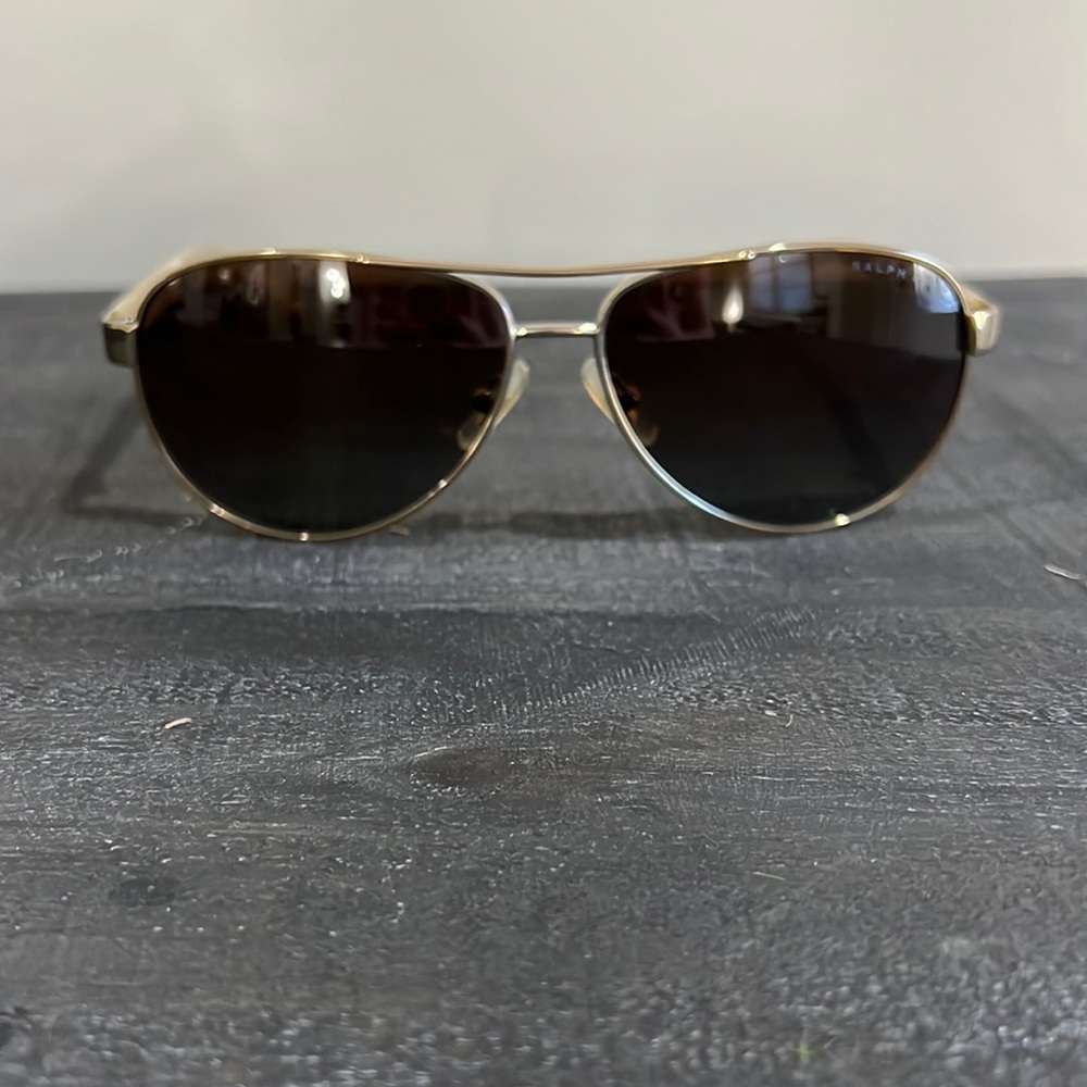 Ralph Lauren Polarized yellow gradient gold frame sunglasses •RA4004• like new